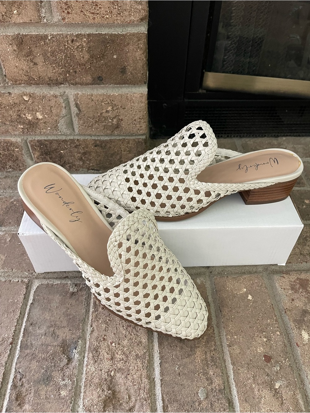 Wonderly Woven Mule Heels Ivory/Cream Open Weave Slip On Block Heel Size 8